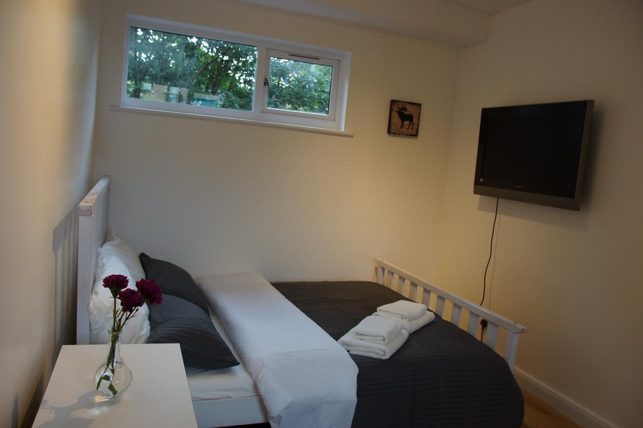 Boogaard'S Guest House Лондон Екстериор снимка