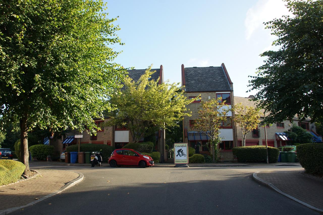 Boogaard'S Guest House Лондон Екстериор снимка